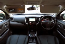 การดูแลรักษาพรมในรถด้วยตัวท่านเอง