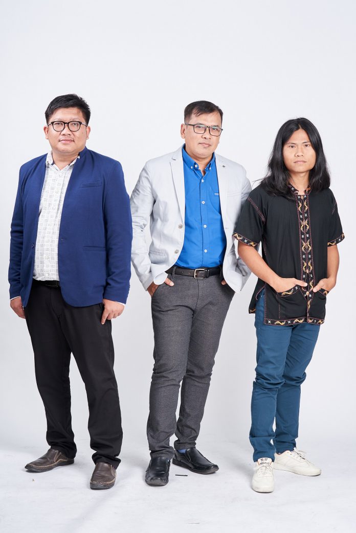 อ.แดส อ.เหน่ง อ.จินนี่