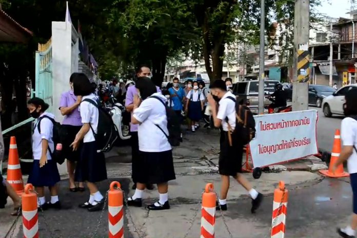 8e0e765f71696fb5160f814ea0db37b8ecf11ec0140267e02a48c89a646515bc