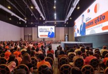 พิธาขนทีมก้าวไกลชุดใหญ่ เปิดตัวว่าที่ผู้สมัครท้าชิงนายกอบจอุดรถิ่นคนเสื้อแดง